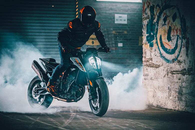 2023 KTM 790 Duke Sports Motorcycle