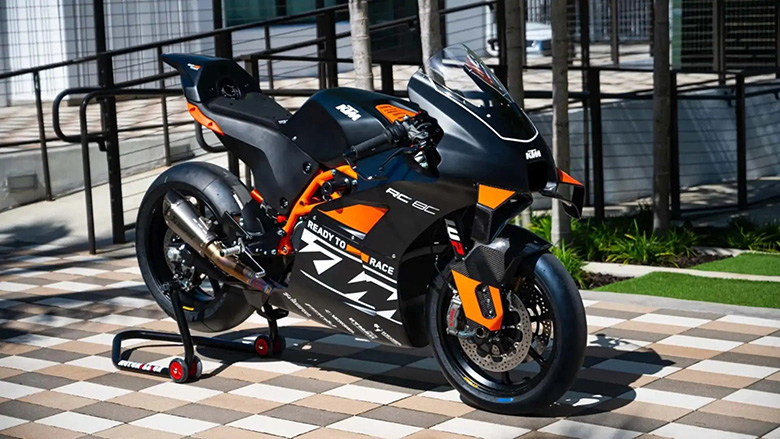 2023 KTM RC 8C Sports Motorcycle