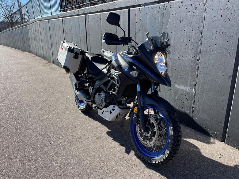 2023 V-Strom 650XT Adventure Suzuki Bike