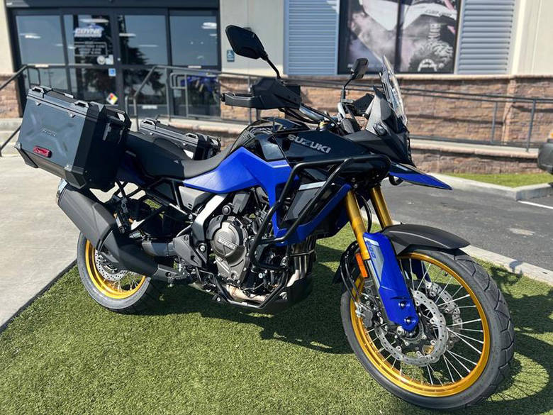 2023 V-Strom 800DE Adventure Suzuki Bike