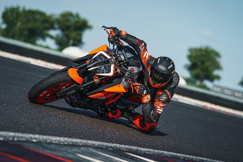 KTM 2023 1290 Super Duke R EVO Naked Motorcycle