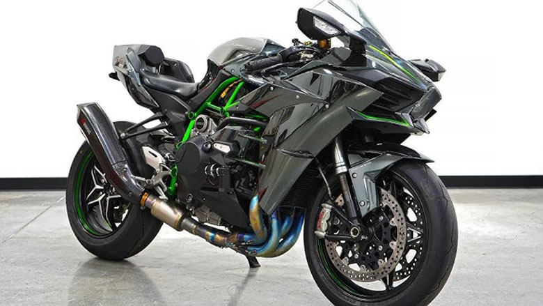 2023 Kawasaki Ninja H2 Carbon Sports Bike