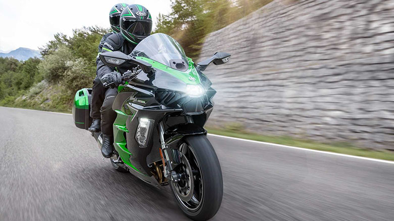 2023 Kawasaki Ninja H2 SX SE Sports Motorcycle