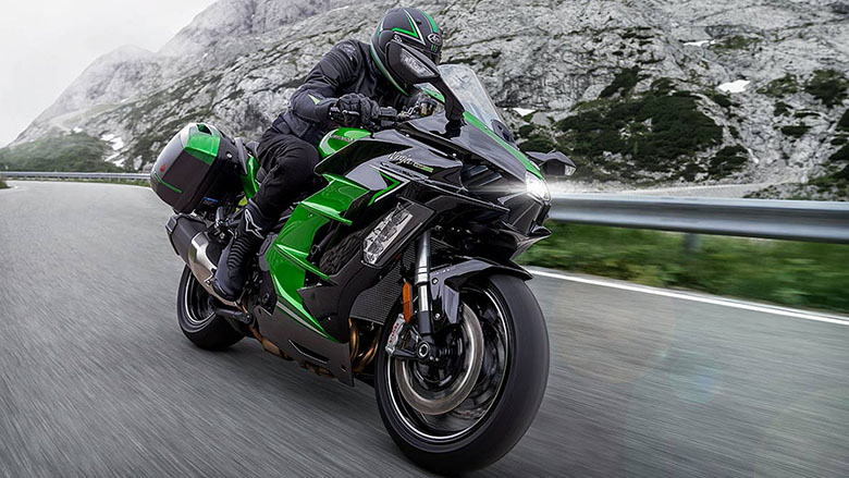 2023 Kawasaki Ninja H2 SX SE Sports Motorcycle