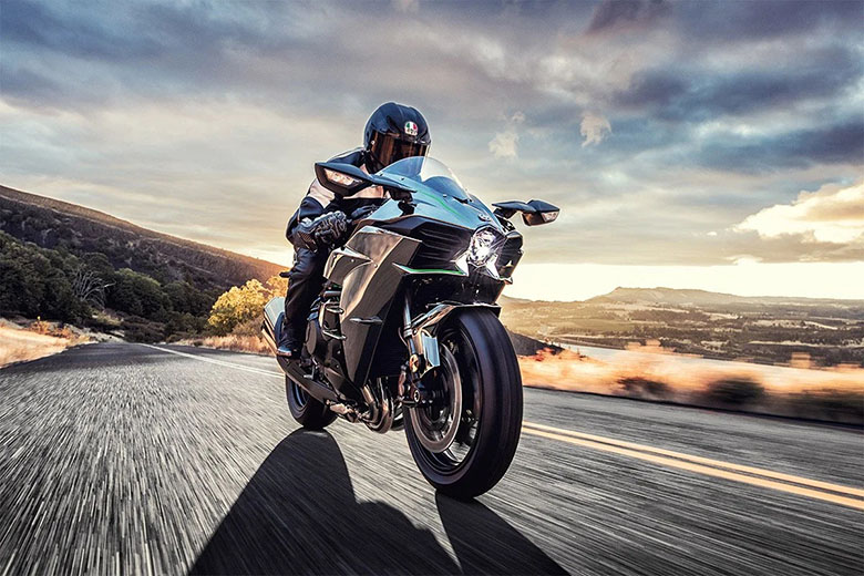 2023 Kawasaki Ninja H2 Sports Bike