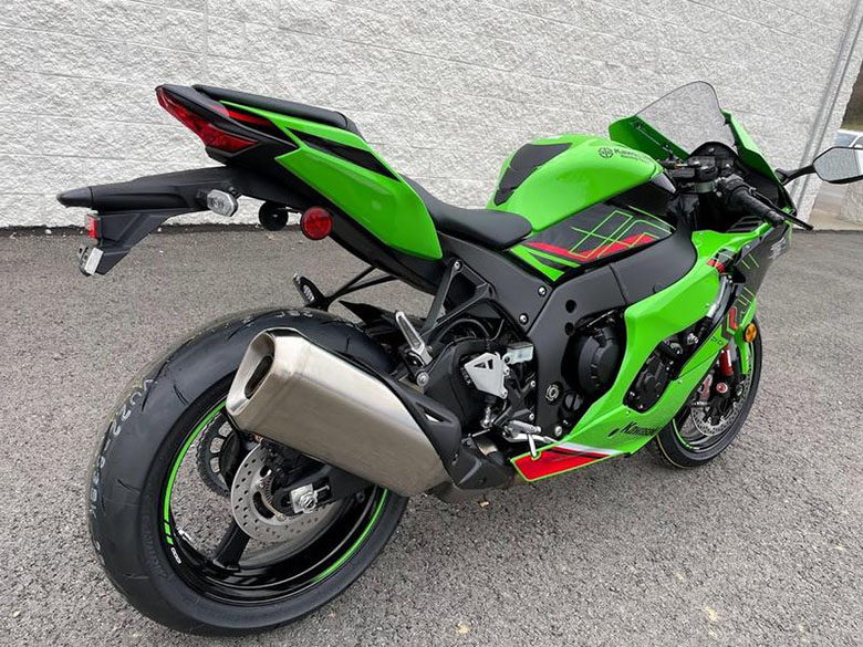 2023 Kawasaki Ninja ZX-10R ABS Sports Bike