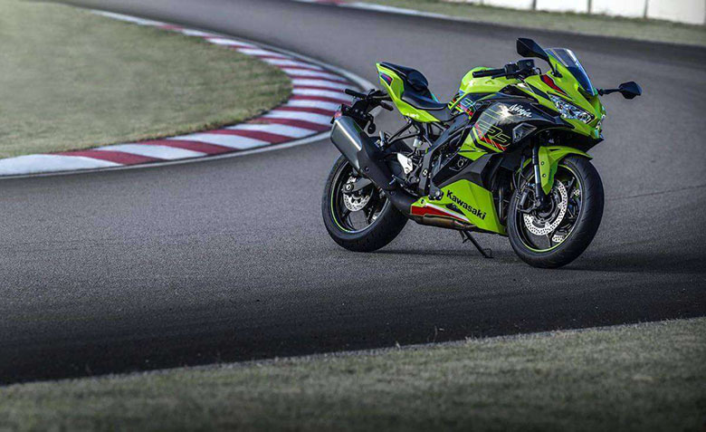 2023 Kawasaki Ninja ZX-4R Sports Motorcycle