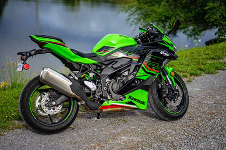 2023 Kawasaki Ninja ZX-4RR Sports Motorcycle