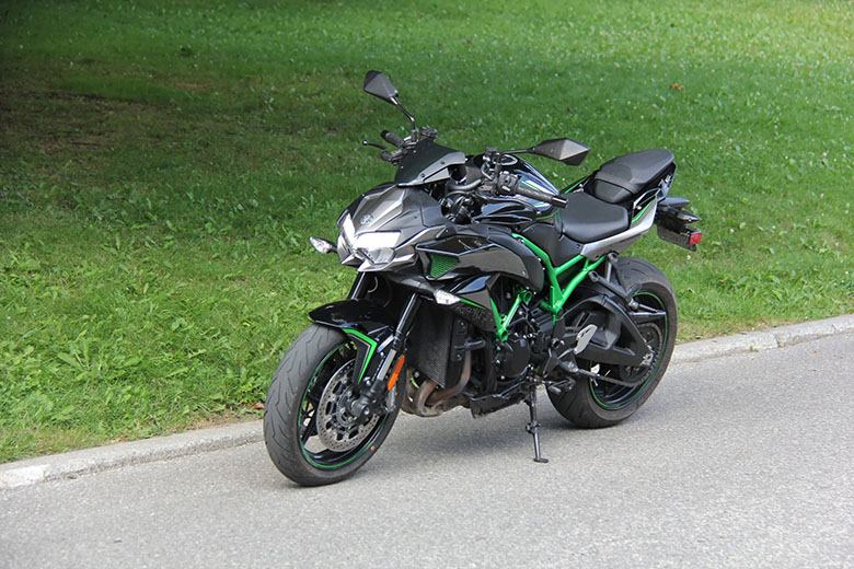 2023 Kawasaki Z H2 Sports Motorcycle - Review Specs