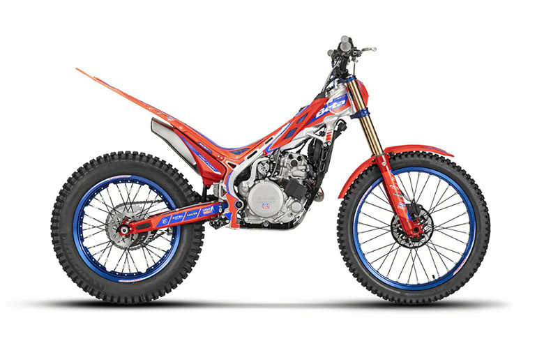 Beta 2024 EVO Factory 4T 300 Dirt Bike