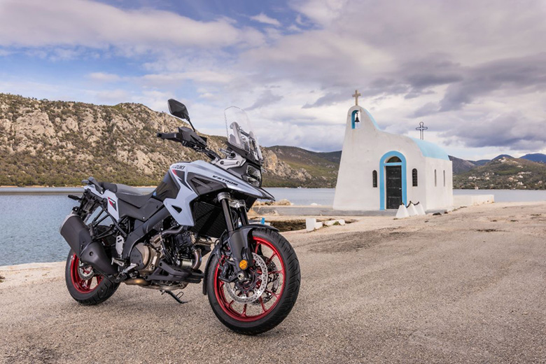 Suzuki 2023 V-Strom 1050 Adventure Bike