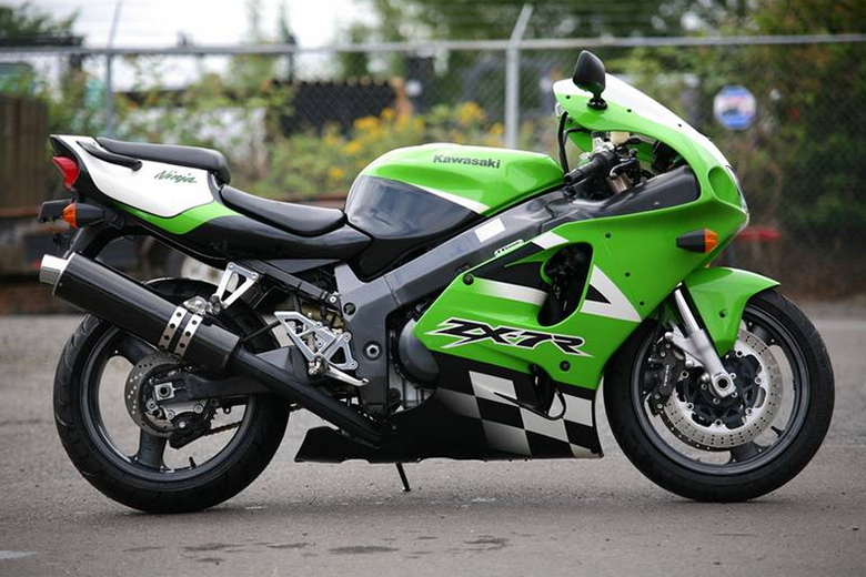 Top Ten Best Kawasaki Ninja Bikes of All Times