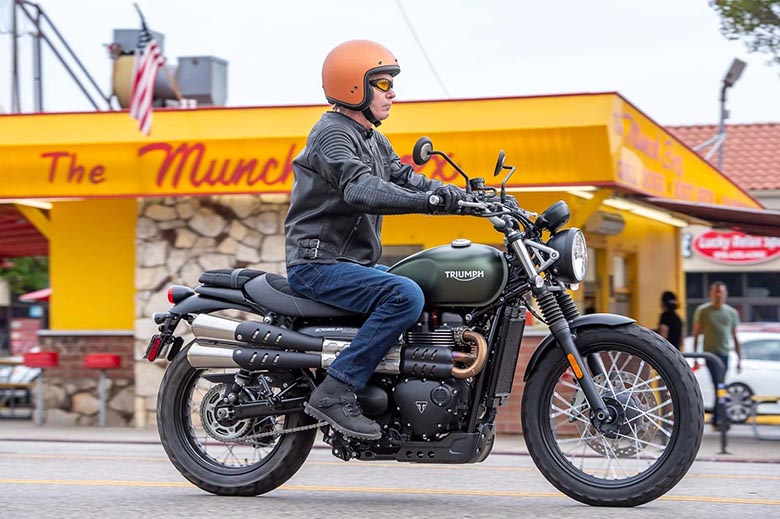 2023 Triumph Scrambler 900 Modern Classic Bike