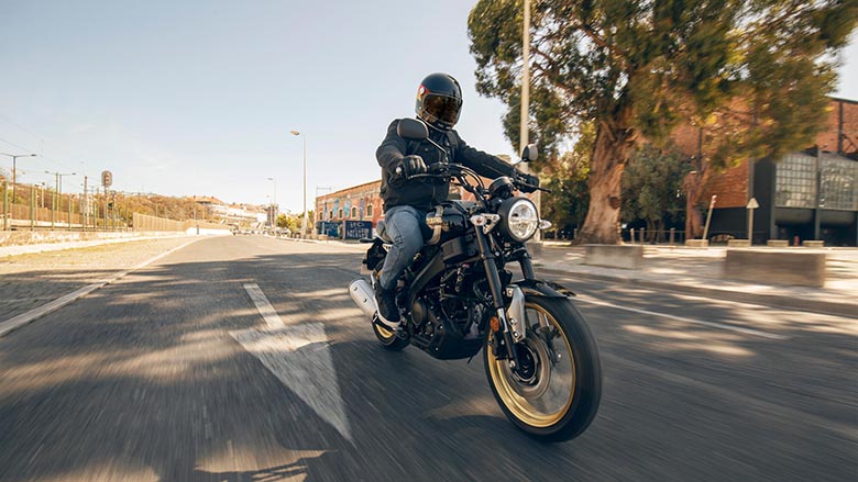 2023 Yamaha XSR125 Legacy Sports Heritage Bike