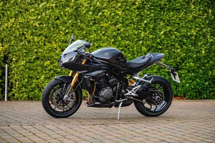 Triumph 2023 Speed Triple 1200 RR Bond Edition Roadster