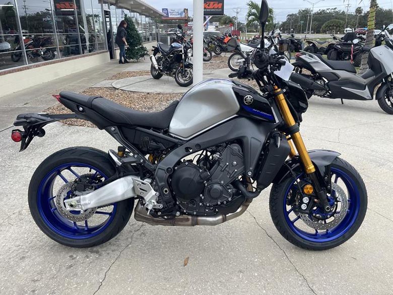 2023 Yamaha MT-09 SP Sports Bike