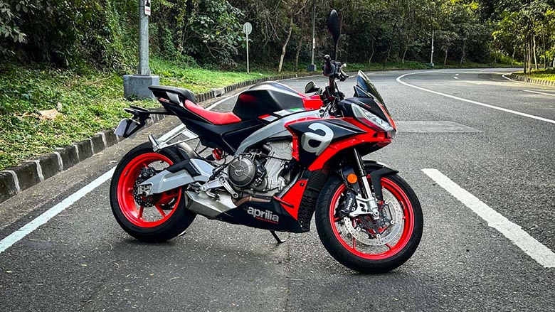 2024 Aprilia Tuono 660 Sports Bike