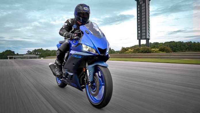 2023 Yamaha YZF-R3 Sports Motorcycle