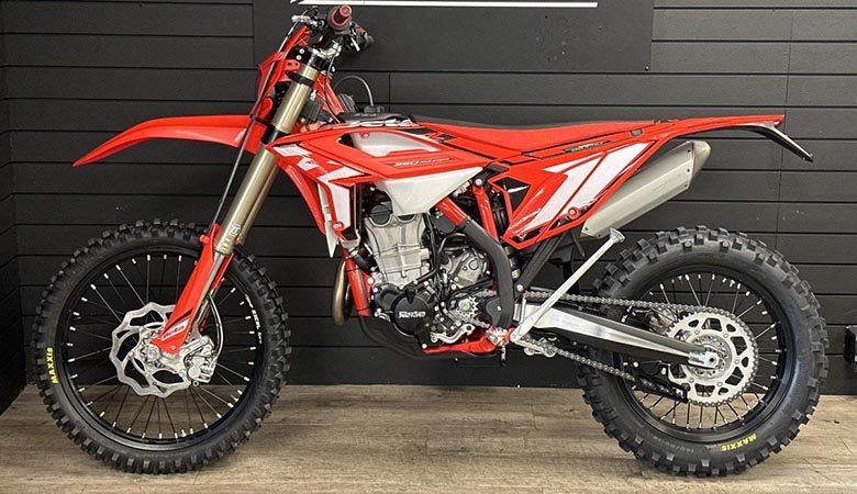 Beta 2024 RR 4T 430 Dirt Bike