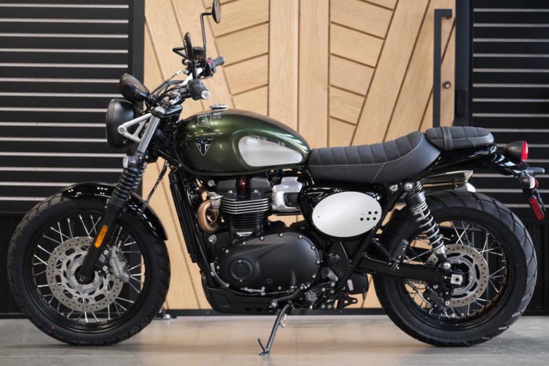 2023 Triumph Scrambler 900 Chrome Roadster