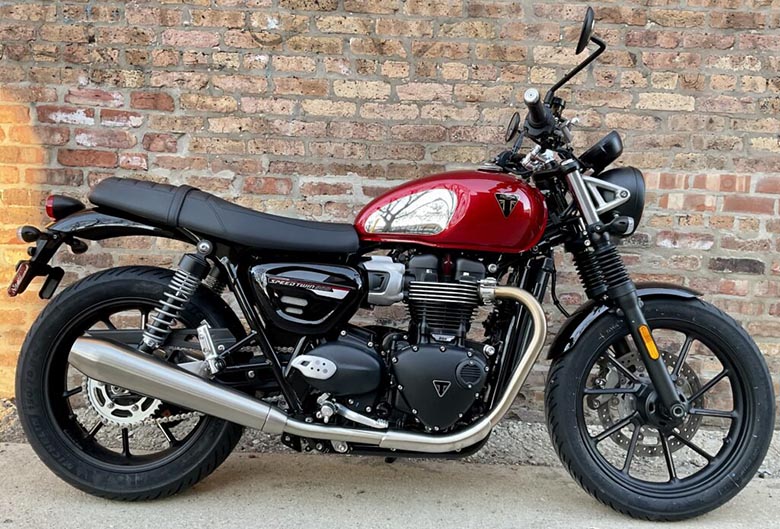 2023 Triumph Speed Twin 900 Chrome Edition Scrambler