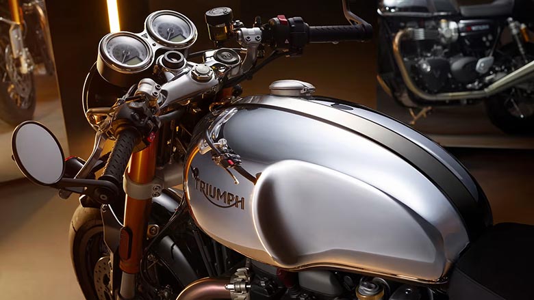 2023 Triumph Thruxton RS Chrome Edition Roadster