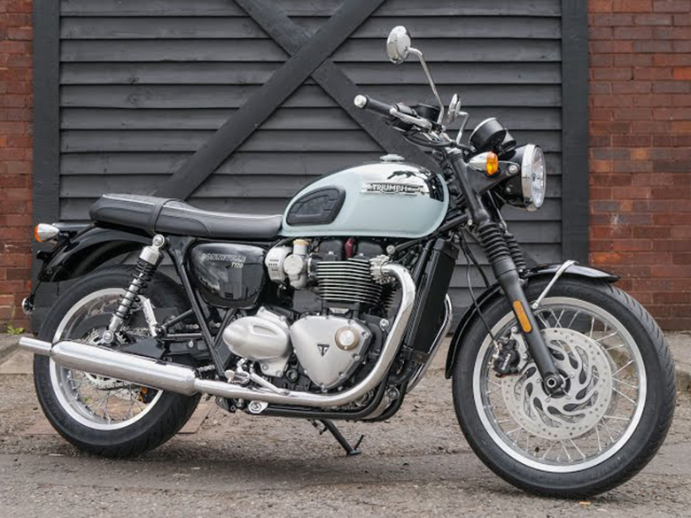 2023 Triumph Bonneville T120 Chrome Edition Roadster