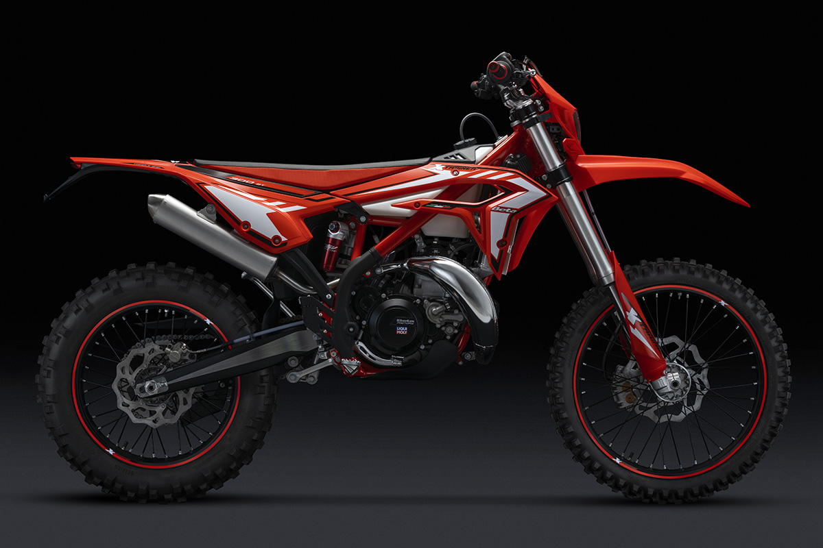 2024 Beta Xtrainer 300 Dirt Motorcycle